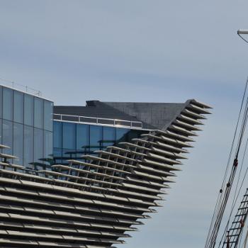 V&A